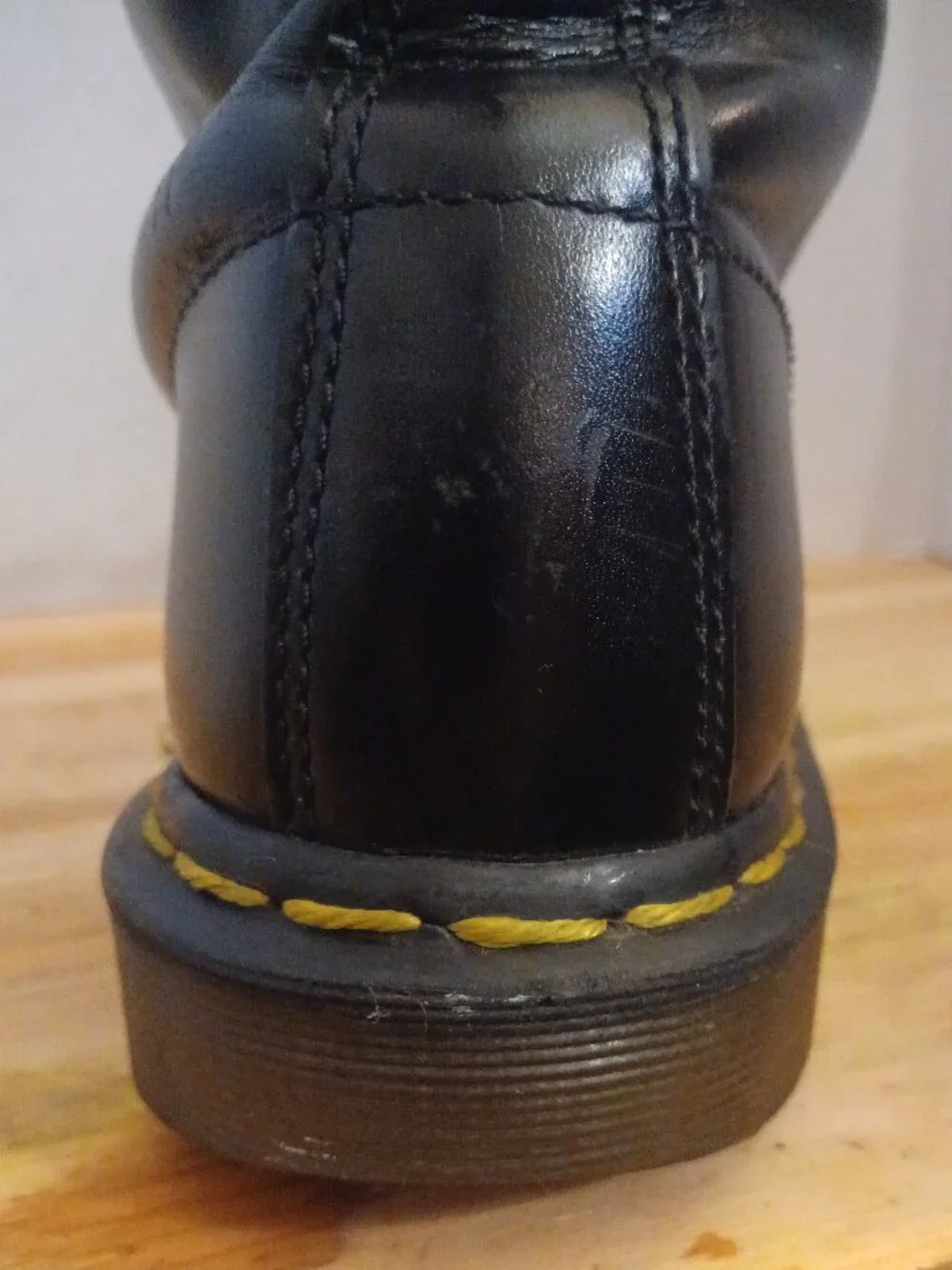rare DR MARTENS 1919**Made in England**Black Steel Toe 10 Eyelet Boot UK7 US 8